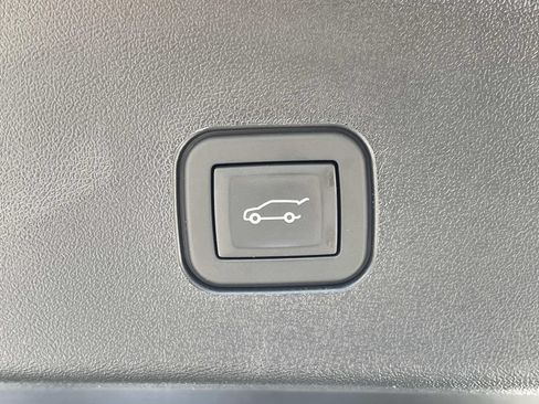 Used 2026 Cadillac Vistiq Sport w/ LPO, Floor Liner Package AWD/4WD image 13