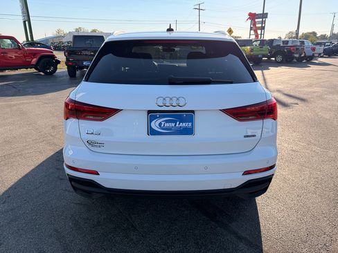 Used 2023 Audi Q3 2.0T Premium image 7