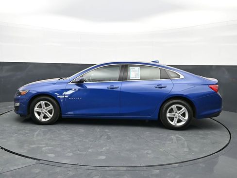 Used 2023 Chevrolet Malibu LT FWD image 5