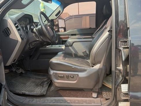 Used 2011 Ford F250 Lariat w/ FX4 Off Road Pkg AWD/4WD image 11