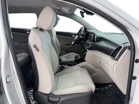 Used 2019 Hyundai Tucson SE FWD image 17