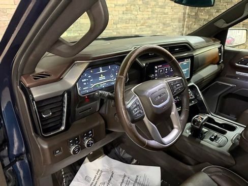 Used 2022 GMC Sierra 1500 Denali AWD/4WD image 26