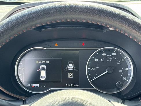 Certified 2022 Nissan Versa SR w/ Convenience Package FWD image 28