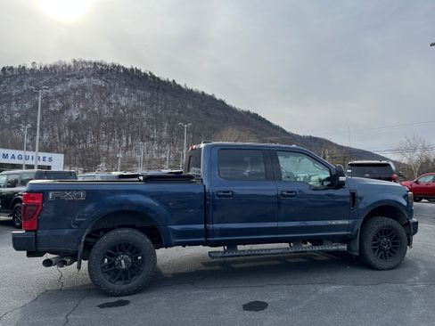 Certified 2020 Ford F350 Lariat image 4