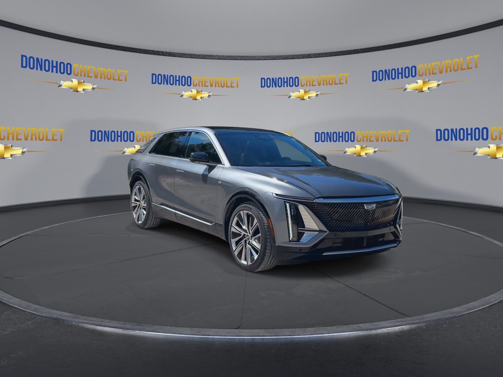 Used 2023 Cadillac Lyriq 2WD image 5