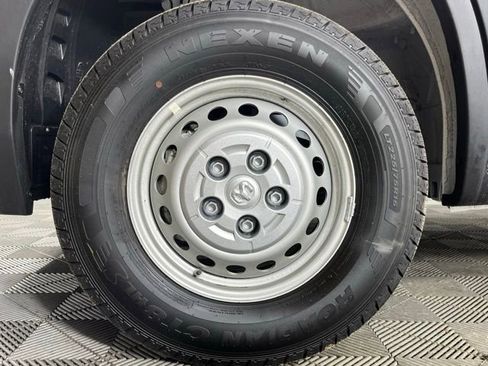New 2026 RAM ProMaster 2500 w/ Convenience Group FWD image 11