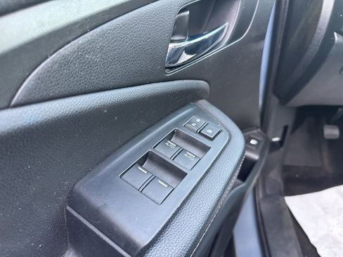 Used 2023 Honda Ridgeline Sport image 6