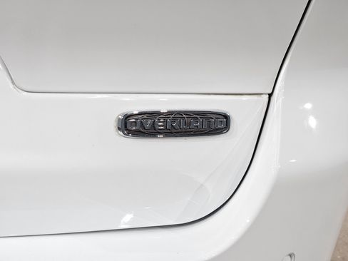 Used 2021 Jeep Grand Cherokee L Overland w/ Luxury Tech Group IV image 41