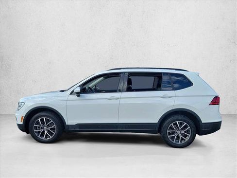 Used 2021 Volkswagen Tiguan S image 8