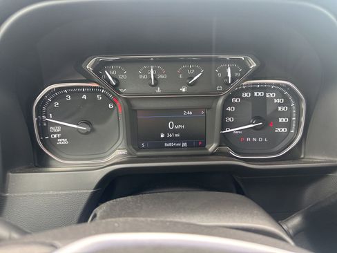 Used 2020 GMC Sierra 1500 Elevation w/ Elevation 2.7L Value Package AWD/4WD image 1