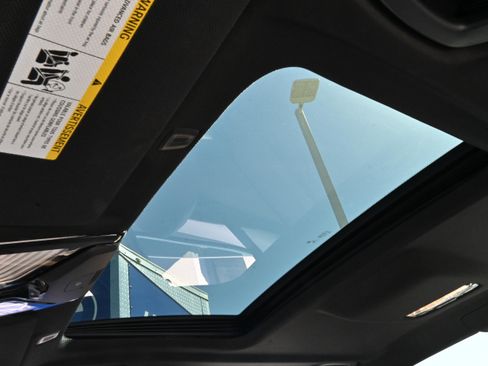 Used 2019 BMW 540i xDrive w/ Convenience Package image 26