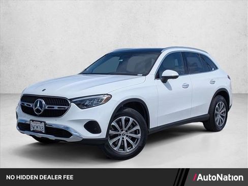 Used 2026 Mercedes-Benz GLC 300 4MATIC image 1