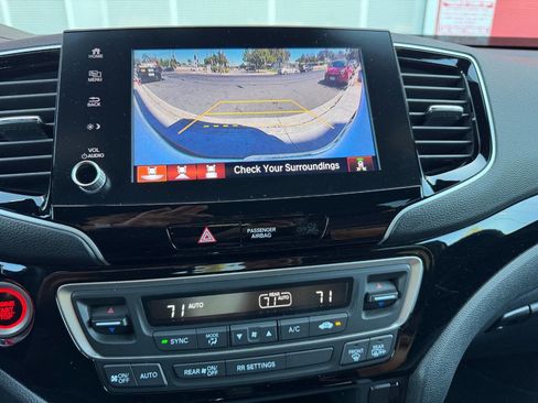 Used 2023 Honda Ridgeline Black Edition image 16