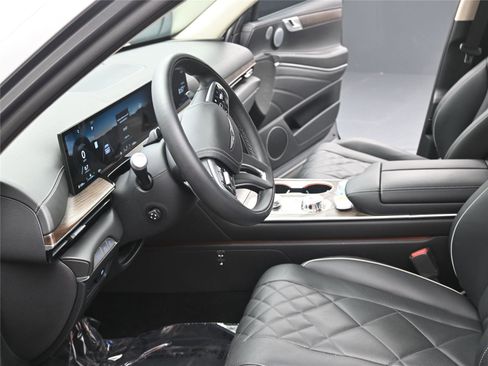 Used 2025 Genesis GV80 3.5T Prestige image 5