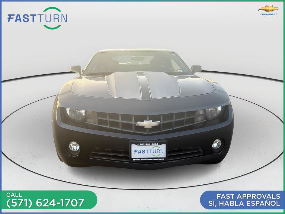 Used 2013 Chevrolet Camaro LS RWD image 3