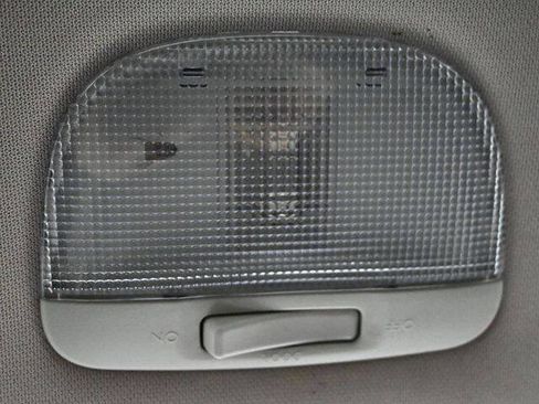 Used 2020 Subaru Forester Premium image 18