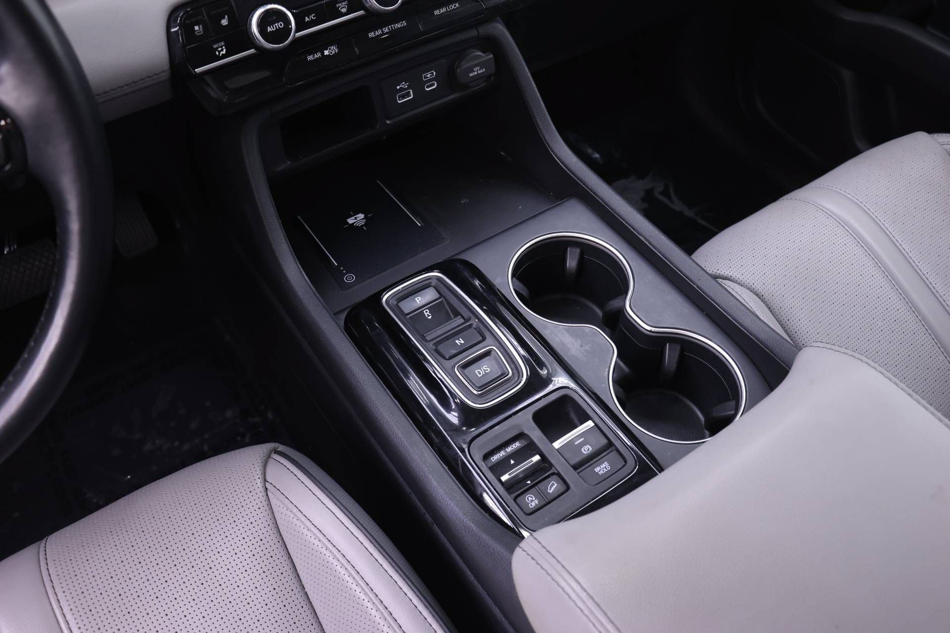 Certified 2023 Honda Pilot Elite image 13
