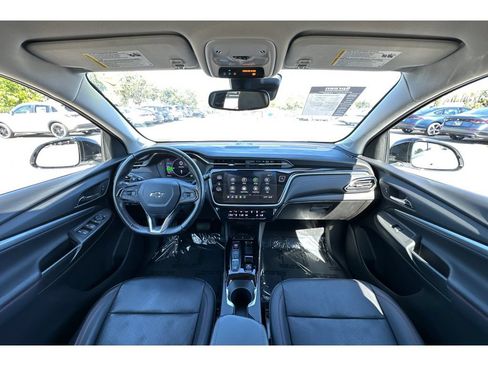 Used 2023 Chevrolet Bolt EUV LT w/ Convenience Package FWD image 15
