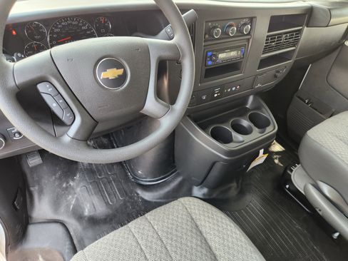 New 2025 Chevrolet Express 2500 w/ Driver Convenience Package image 27