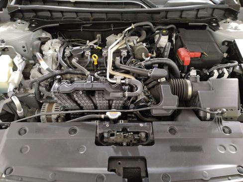 Used 2021 Nissan Altima 2.5 SV AWD/4WD image 30