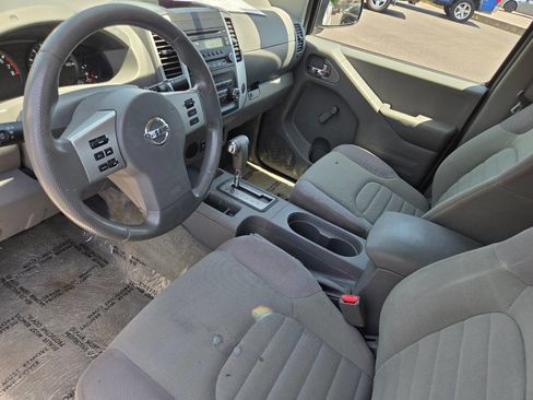 Used 2015 Nissan Frontier S RWD image 12