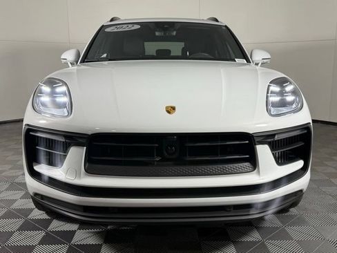 Used 2022 Porsche Macan S image 10