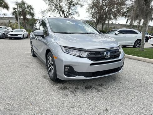 New 2026 Honda Odyssey EX-L image 8