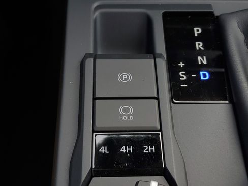 New 2026 Toyota Tacoma SR image 26