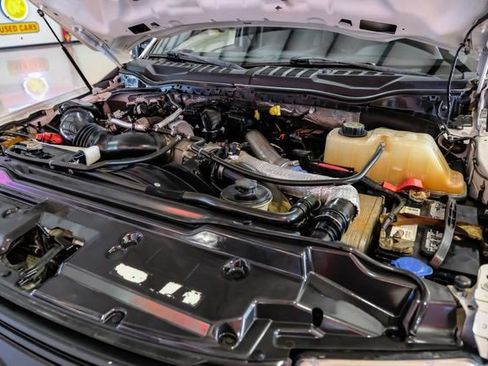 Used 2018 Ford F550 2WD Regular Cab Super Duty image 39