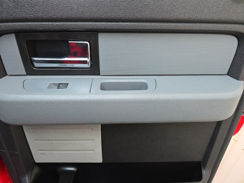 Used 2014 Ford F150 XLT w/ Equipment Group 302A Luxury image 24