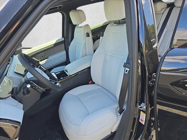 New 2027 Land Rover Range Rover Sport SE AWD/4WD image 15