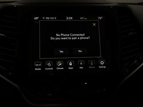 Used 2020 Jeep Cherokee Limited w/ Technology Group AWD/4WD image 35