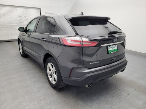 Used 2019 Ford Edge SE FWD image 5