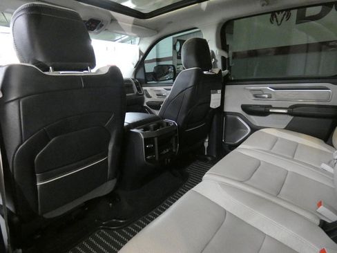 Used 2022 RAM 1500 Limited AWD/4WD image 28