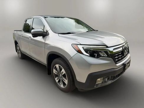 Used 2017 Honda Ridgeline RTL-T image 6
