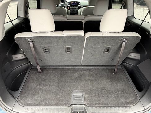 Used 2017 Honda Pilot Touring image 24