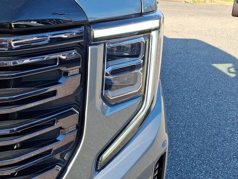 Certified 2026 GMC Sierra 1500 Denali Ultimate AWD/4WD image 9