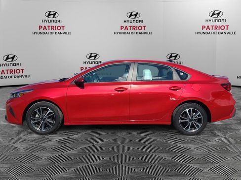 Used 2024 Kia Forte LXS FWD image 6