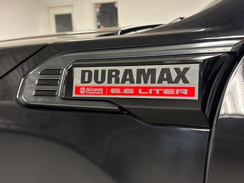 Used 2024 GMC Sierra 2500 AT4 w/ AT4 Premium Plus Package image 12