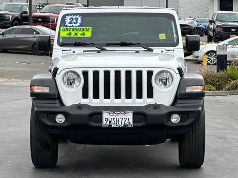 Used 2023 Jeep Wrangler Sport AWD/4WD image 10