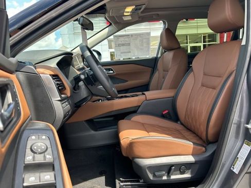 New 2026 Nissan Rogue Platinum AWD/4WD image 31