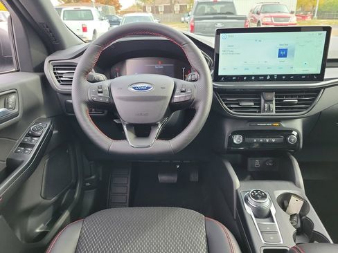 New 2026 Ford Escape ST-Line w/ Tech Pack #1 image 12