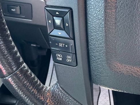 Used 2014 Ford F150 XLT w/ XLT Chrome Package RWD image 24