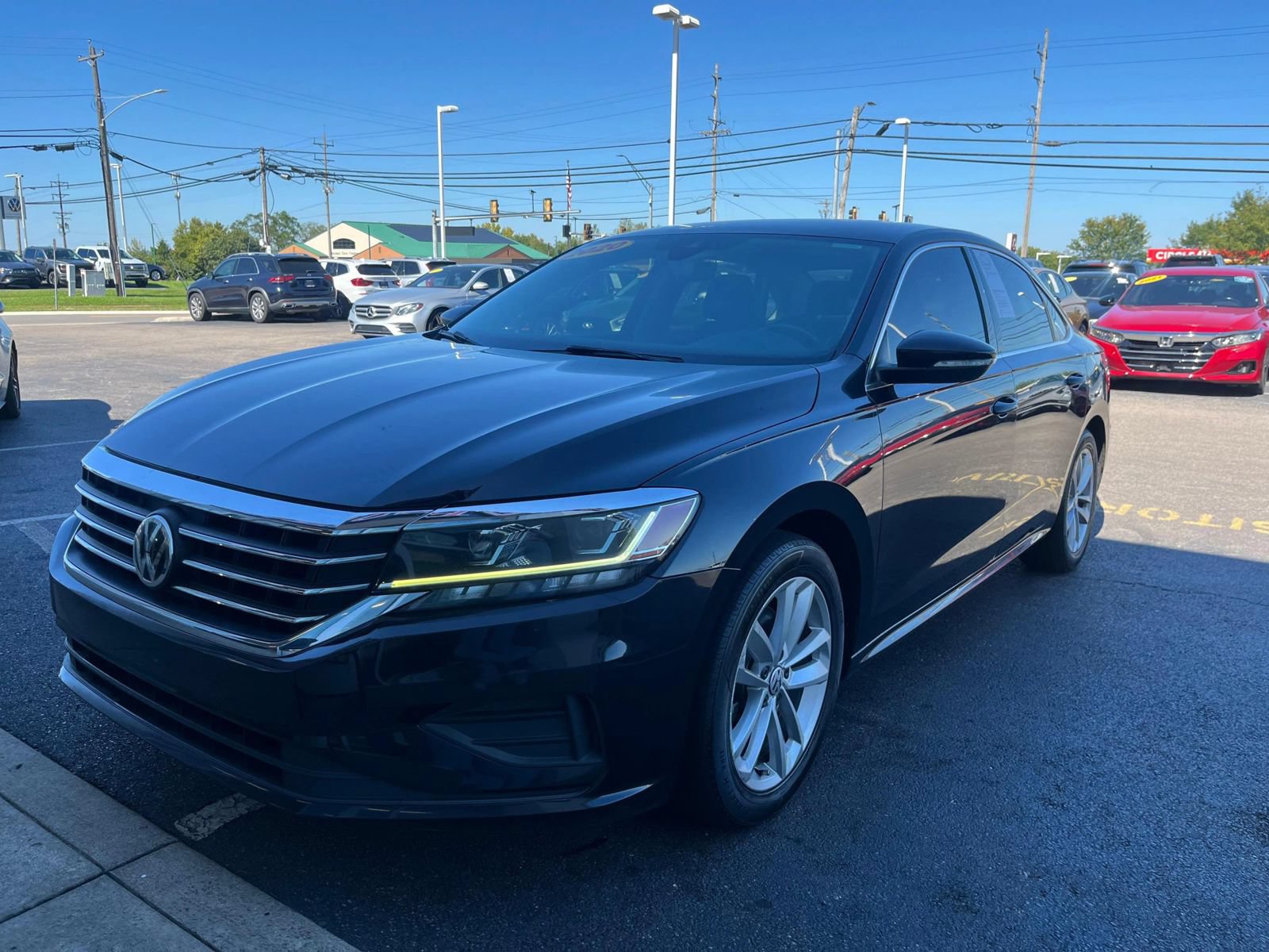 Used 2020 Volkswagen Passat 2.0T SE FWD image 8
