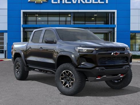 New 2026 Chevrolet Colorado ZR2 w/ Technology Package AWD/4WD image 7