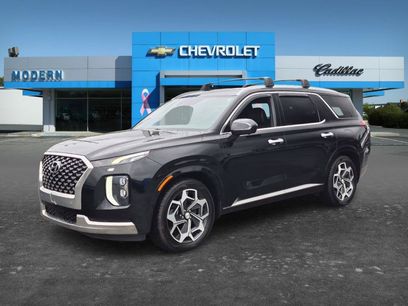 Used 2022 Hyundai Palisade Calligraphy w/ Winter Package