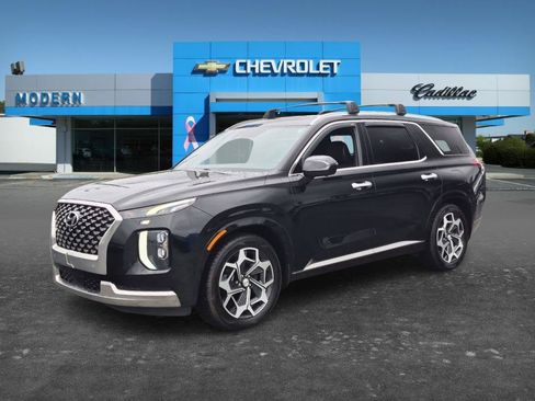 Used 2022 Hyundai Palisade Calligraphy w/ Winter Package FWD image 1
