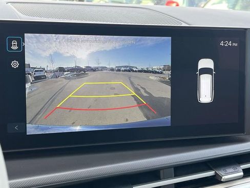 Used 2025 Hyundai Santa Fe SEL image 32