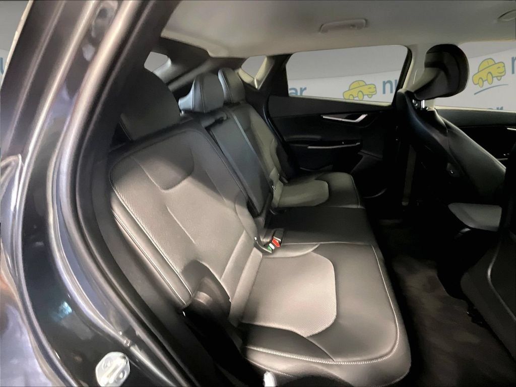 Used 2024 Kia EV6 Light AWD/4WD image 16
