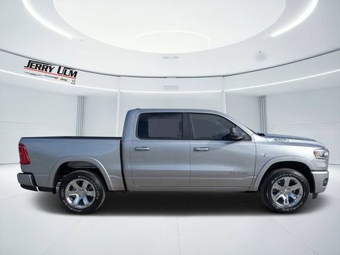 New 2026 RAM 1500 Big Horn AWD/4WD image 2